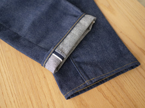 RE;DENIM 裾・セルビッジ